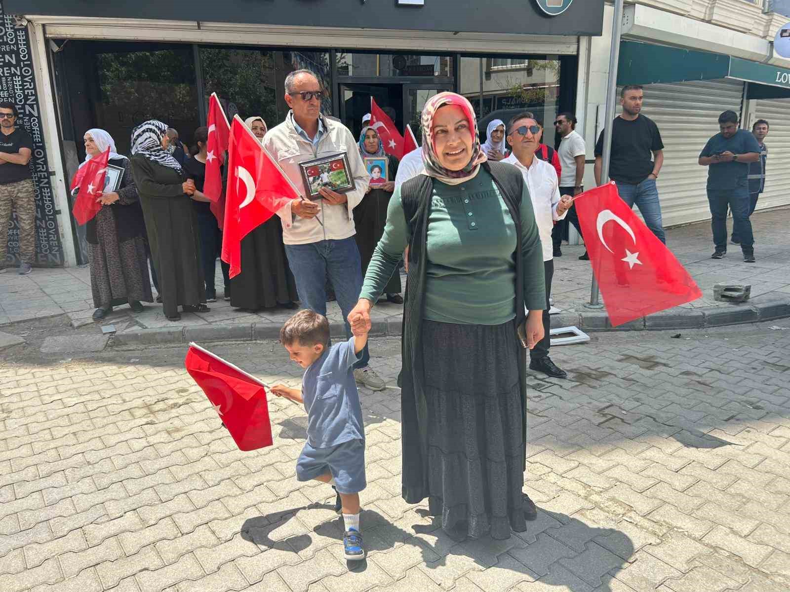 Vanlı ailelerden ‘Terörsüz Türkiye’ hassasiyeti