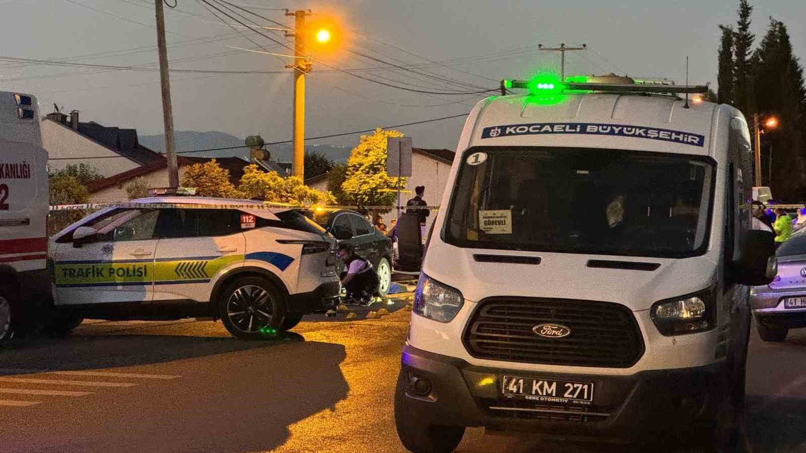 Sokak ortasında çifte cinayet: Baba ve oğul hayatını kaybetti