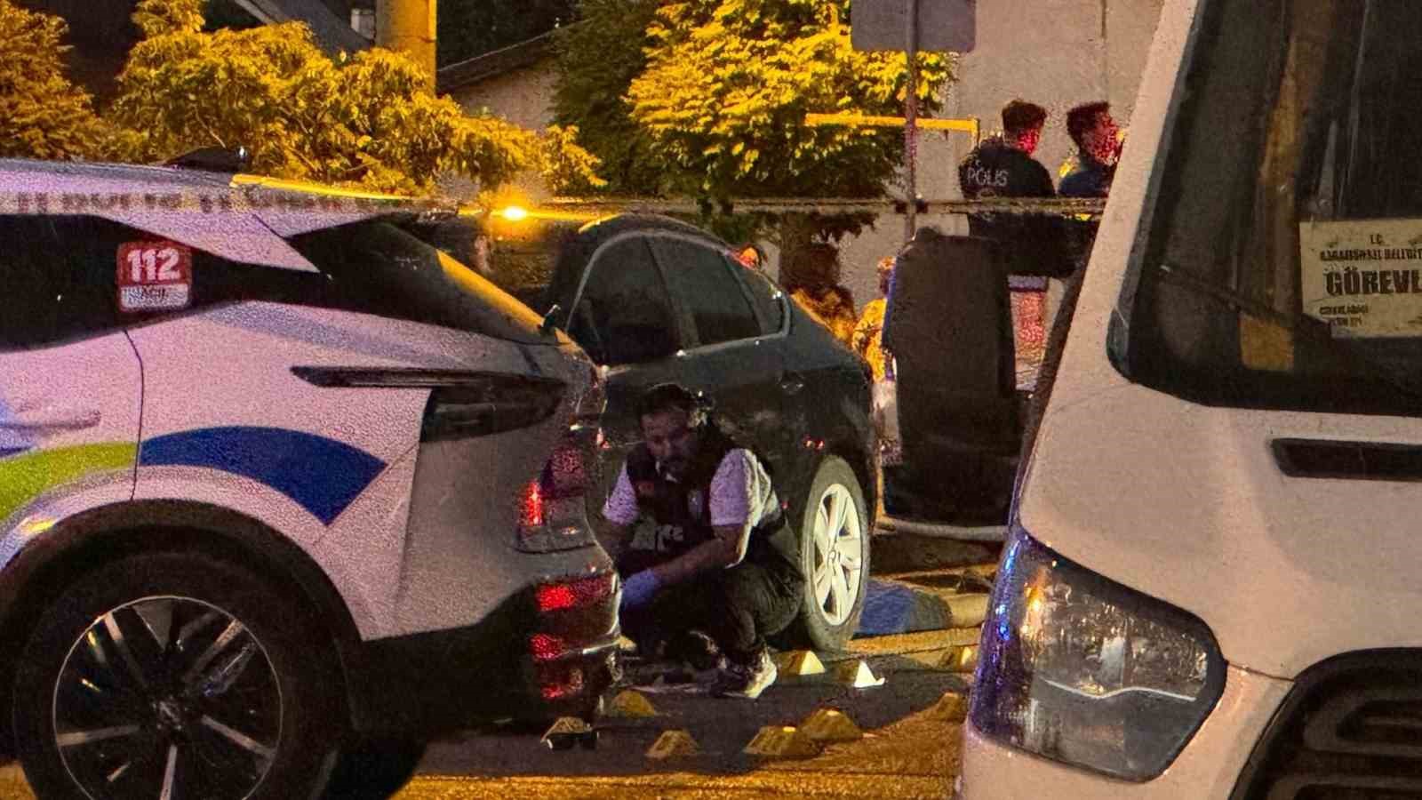 Sokak ortasında çifte cinayet: Baba ve oğul hayatını kaybetti