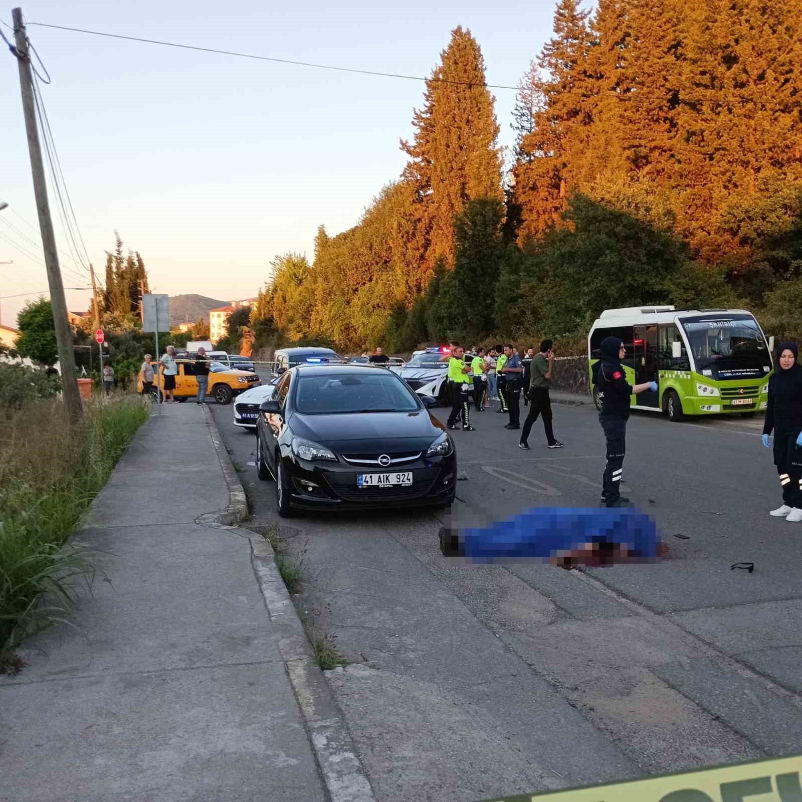 Sokak ortasında çifte cinayet: Baba ve oğul hayatını kaybetti