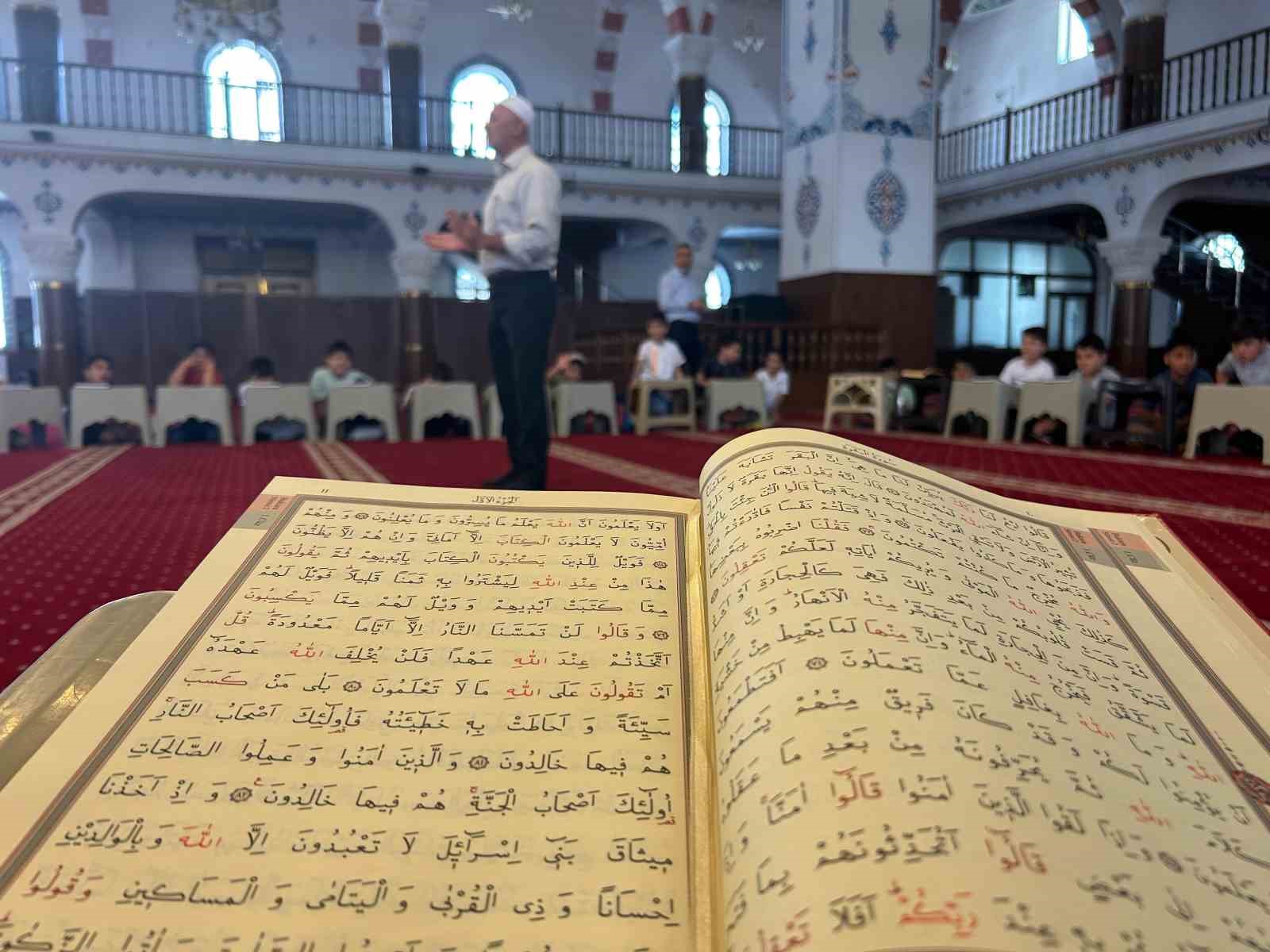 Van’da yaz Kur’an kursları çocuk sesleriyle şenlendi