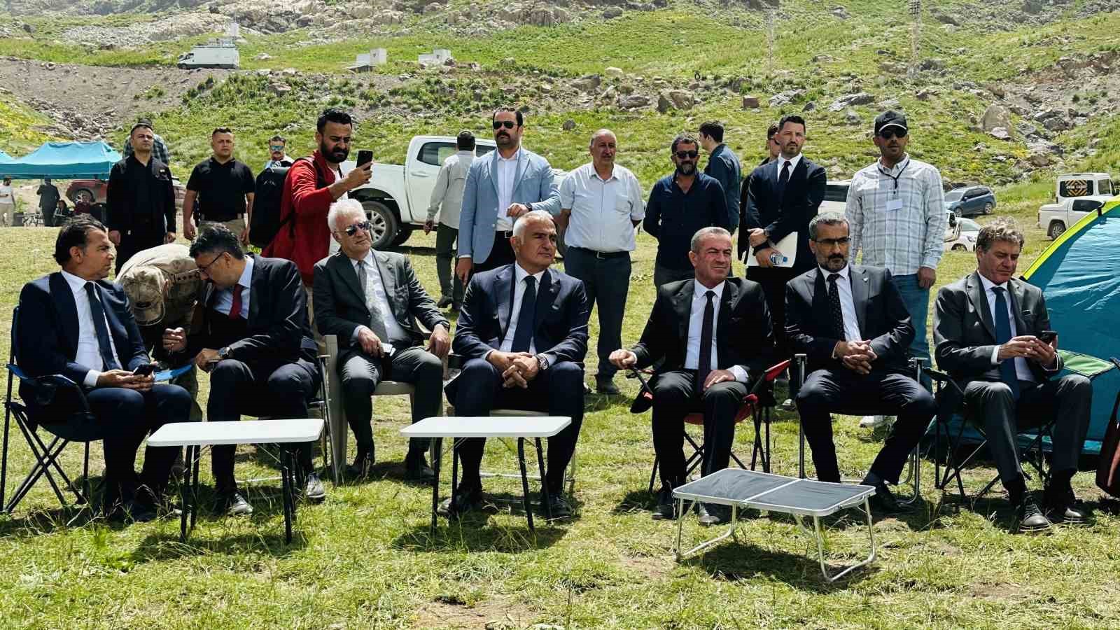Devlet Tiyatroları Genel Müdürü Tamer Karadağlı: 