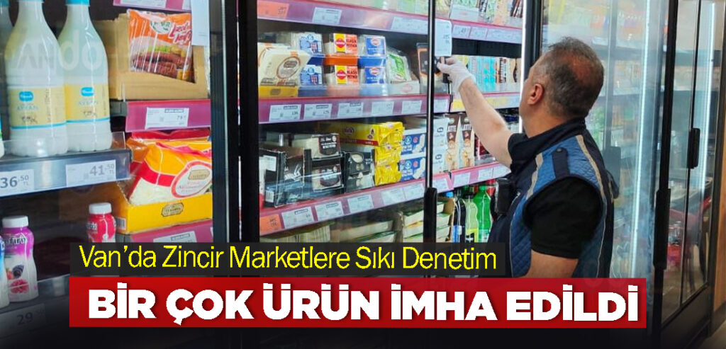 Van Büyükşehir Zabıtası'ndan Tüketici Odaklı Operasyon Van Büyükşehir Belediyesi Zabıta Daire Başkanlığı, vatandaşların sağlığını ve güvenliğini ön planda tutan bir yaklaşımla, İpekyolu ilçesindeki zincir marketlere yönelik kapsamlı denetimler gerçekleştirdi. Bu denetimler, özellikle son kullanma tarihi geçmiş veya tahrif edilmiş ürünlerin tespiti ve toplatılmasıyla dikkat çekti. Belediye yetkilileri, halkın sağlığının her şeyden önemli olduğunu vurgulayarak, denetimlerin süreceğini bildirdi.