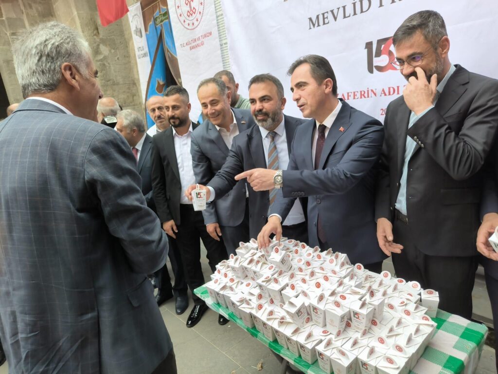 15 Temmuz Ruhu Bitlis'ten Van'a Coşkuyla Yaşatıldı