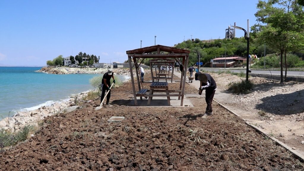 Edremit Sahil bandı çalışmalarından son durum