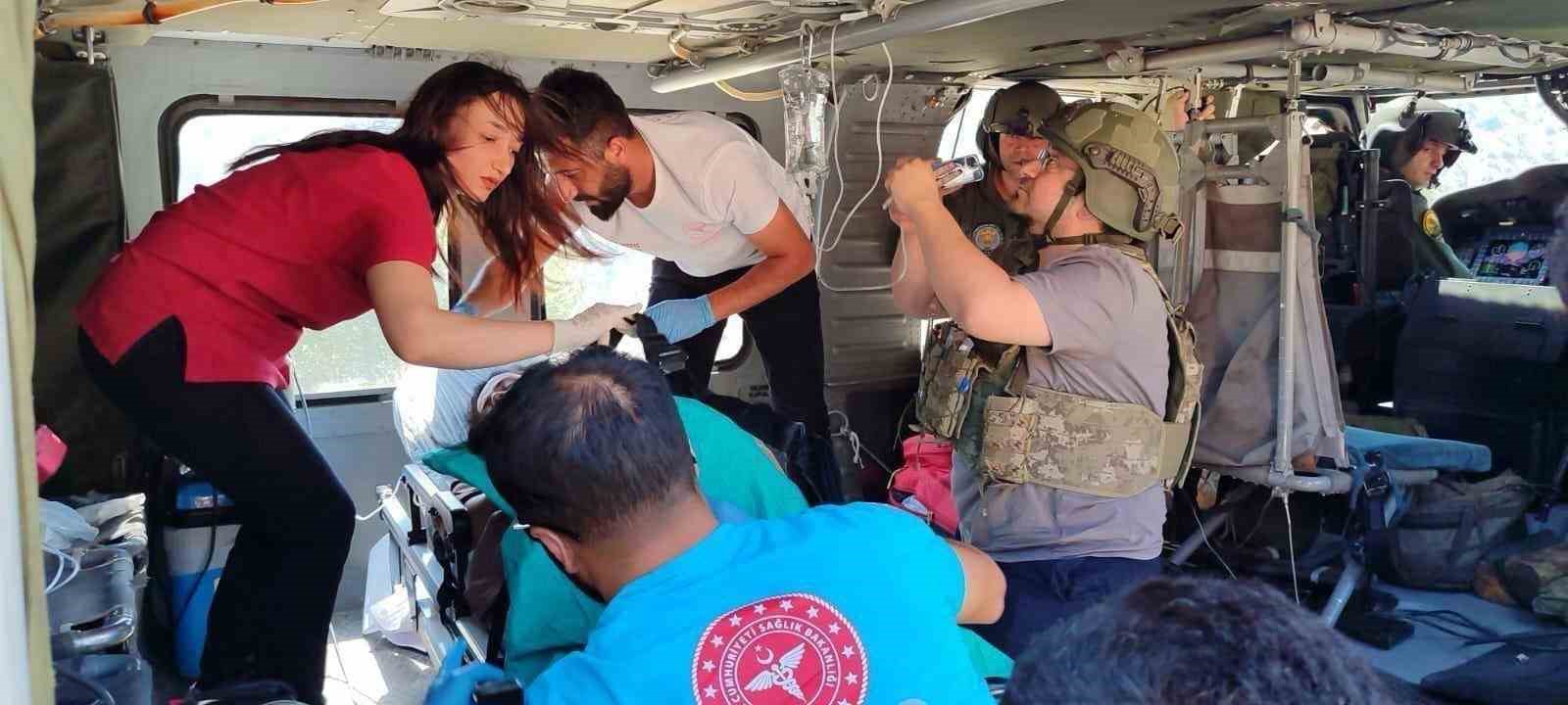 Askeri helikopter hamile kadın için havalandı