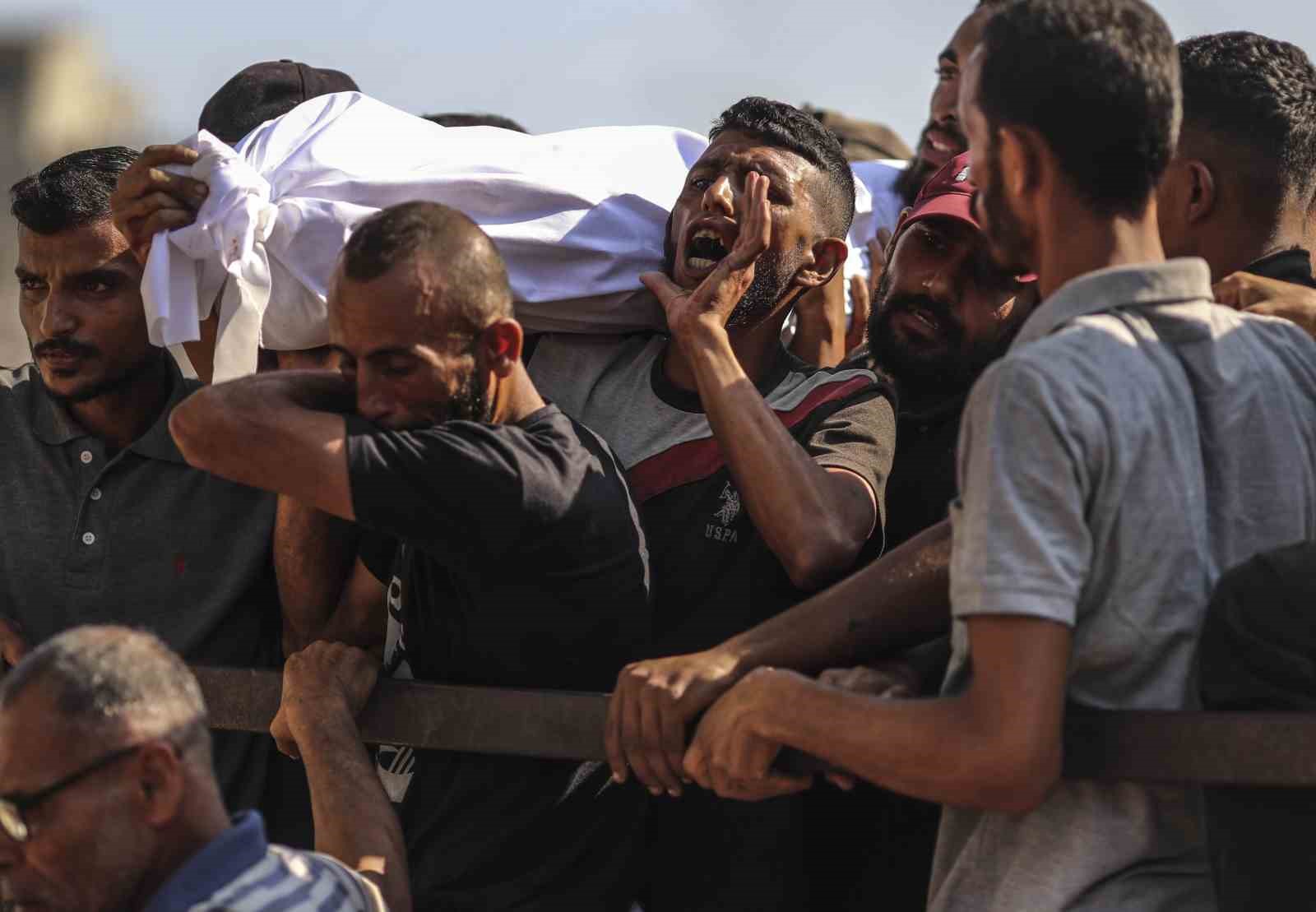 Gazze’de can kaybı 61 bin 330’a yükseldi