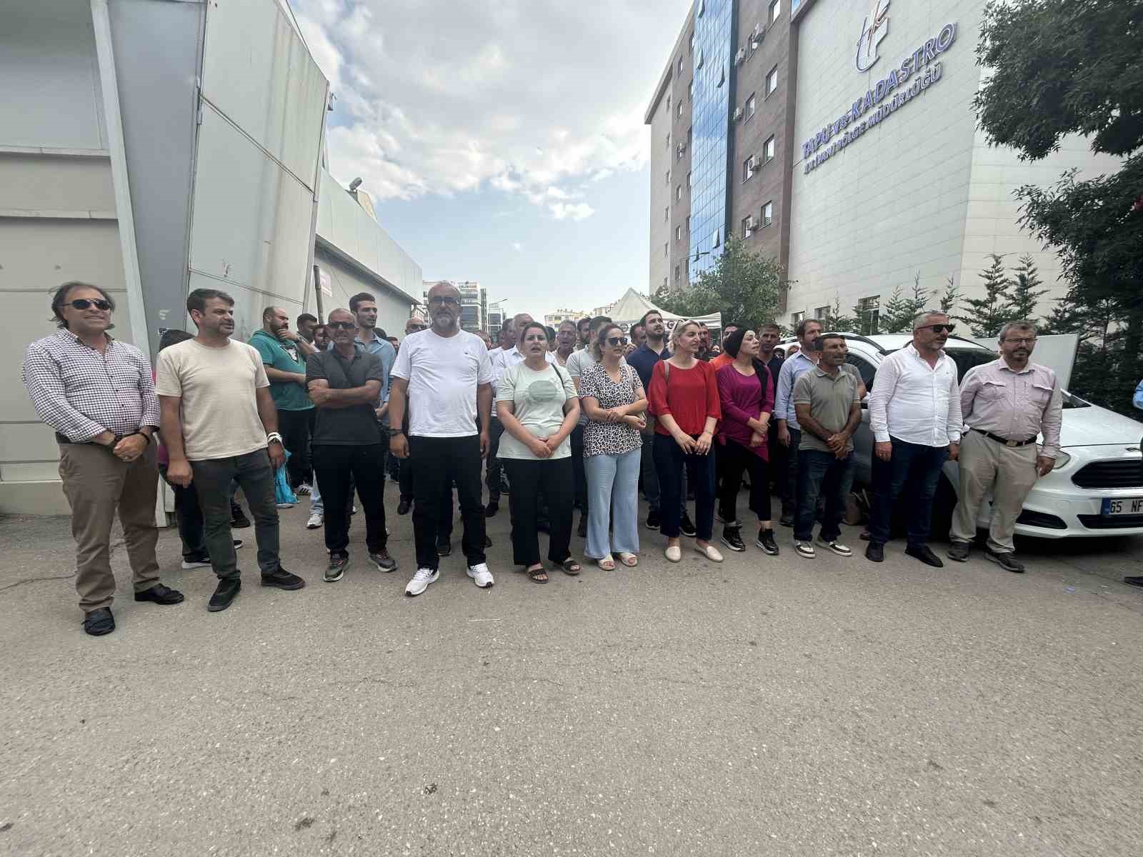 Hak-İş Van Şubesinden işten çıkarılan işçilerle ilgili iddialara tepki