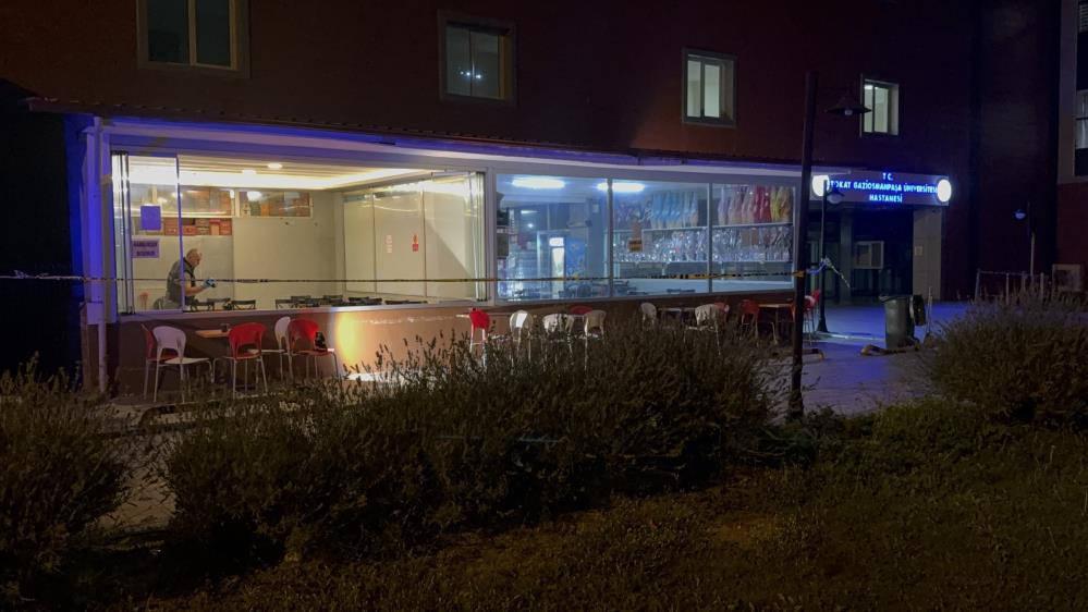 Hastane kantininde silahlı saldırı: 2 yaralı