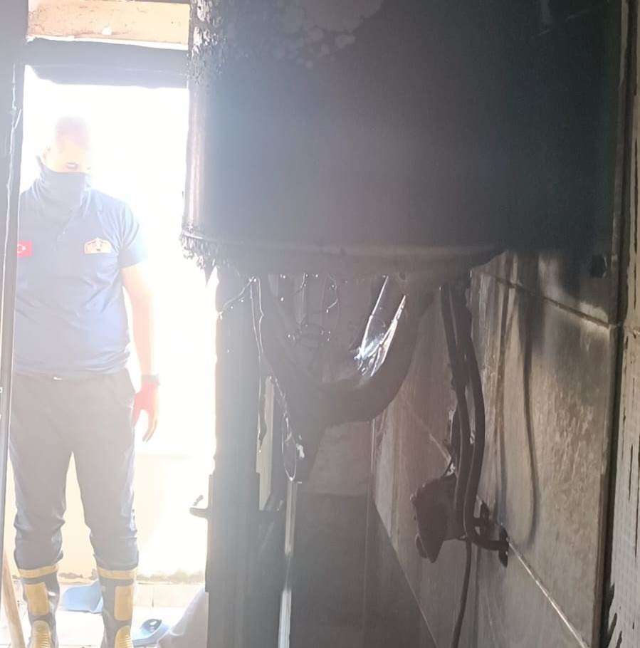 Van’da ev yangını