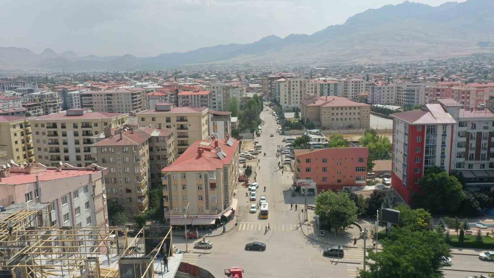 Mareşal Fevzi Çakmak Caddesi yeniliyor