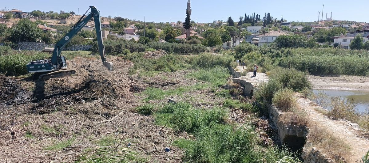 İnatçı filminin çekildiği tarihi taş köprü temizleniyor