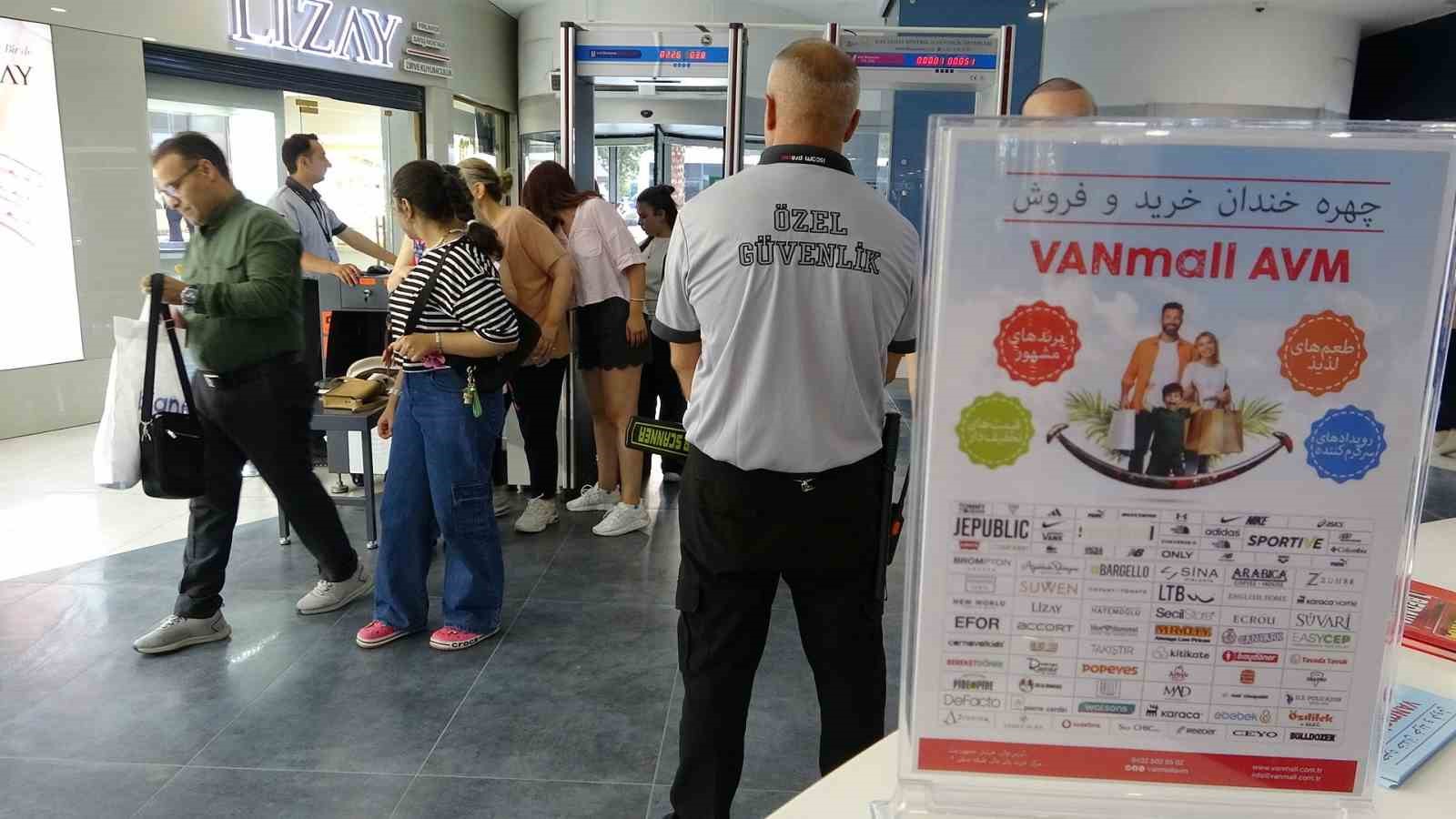 VANmall AVM’den Vali Balcı’ya teşekkür