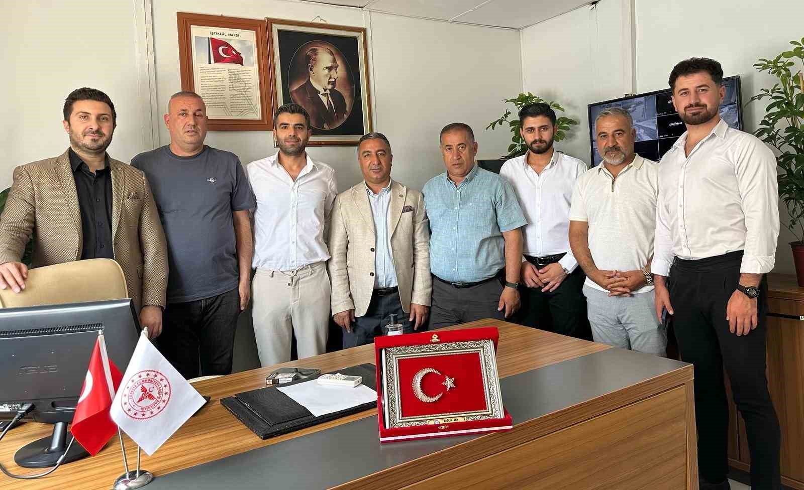 Sağlık çalışanlarının mülteci hayatı bitecek