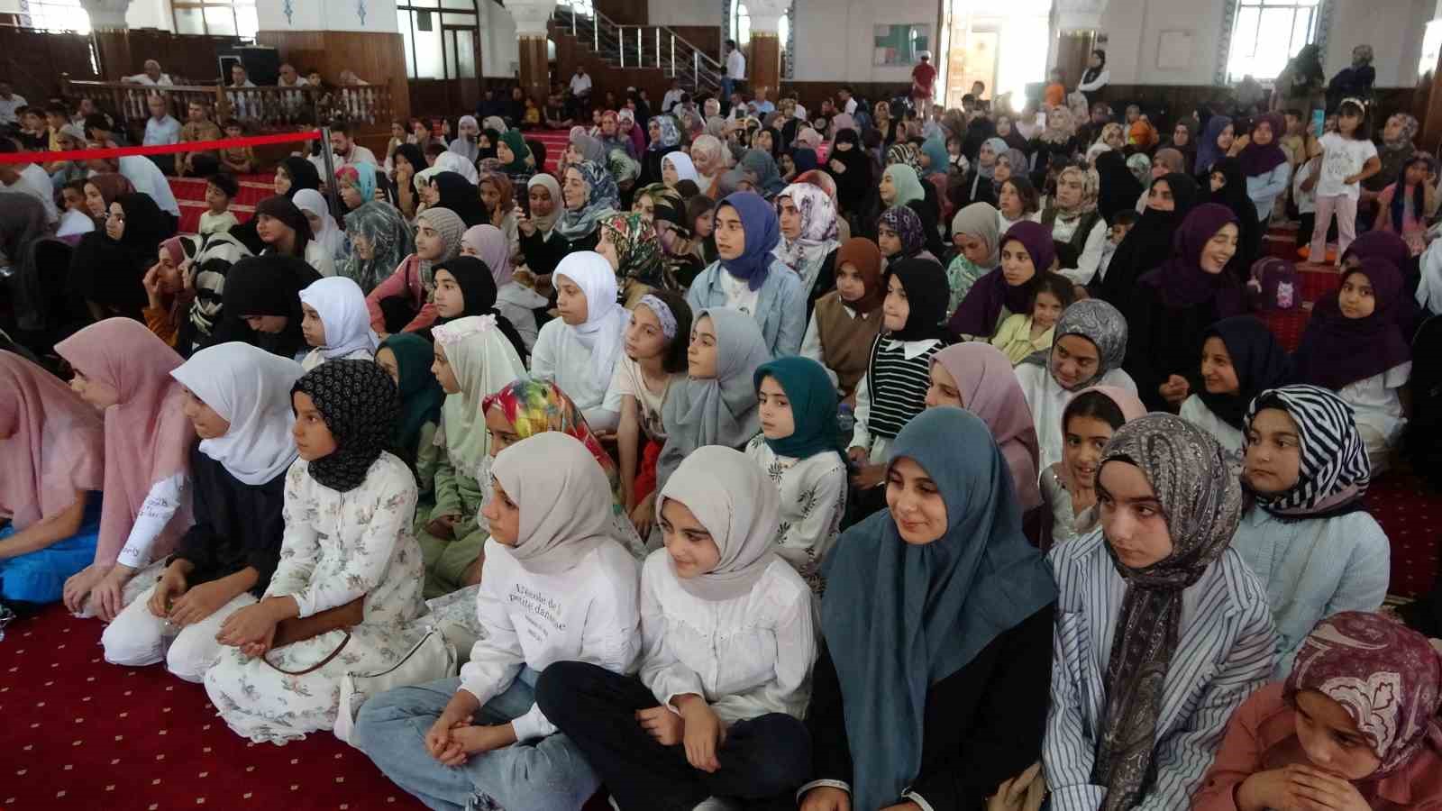 Van’da 45 bin öğrenci Kur’an-ı Kerim’le tanıştı