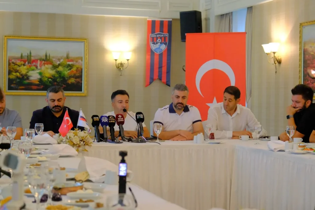 Vanspor futbolcuları ev sorunu büyüyor!