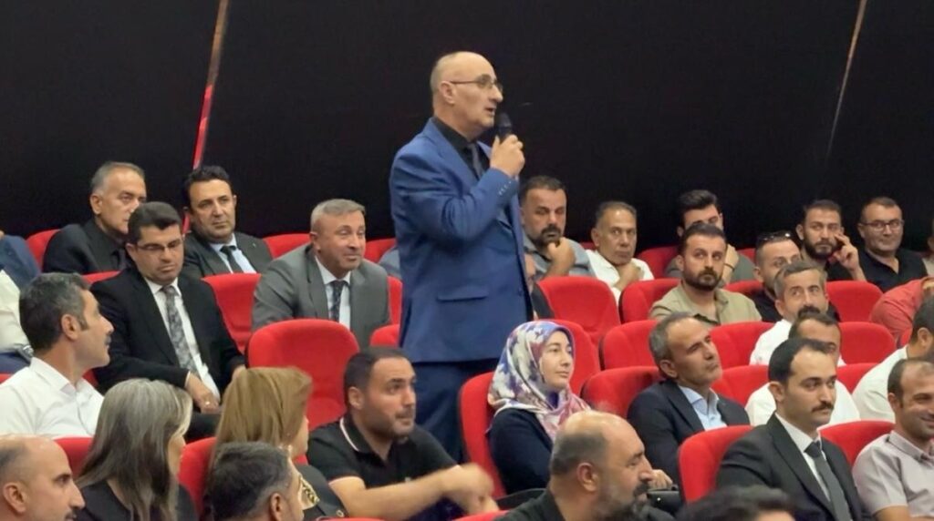 Van’da Okul Müdürleriyle Kritik Toplantı