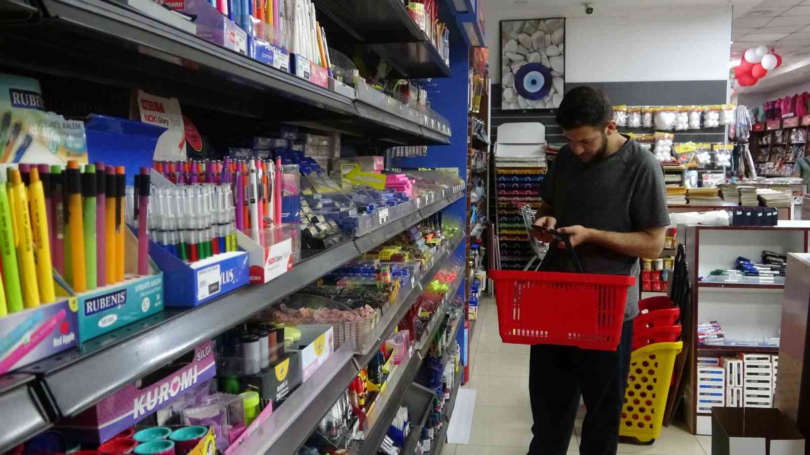 Van’da okul öncesi kırtasiyelerde hareketlilik başladı