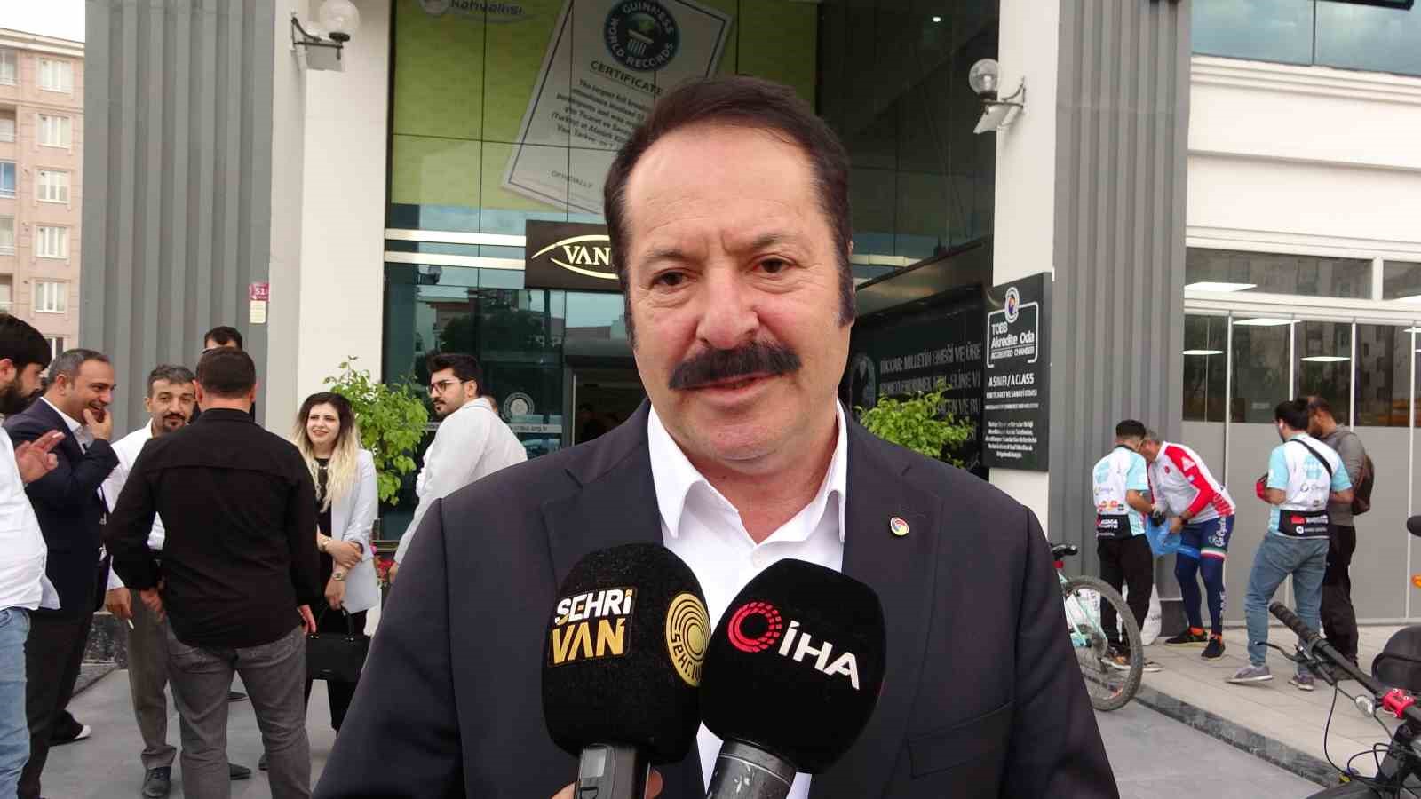Van’da bisikletliler Avrupa Hareketlilik Haftası için pedal çevirdi