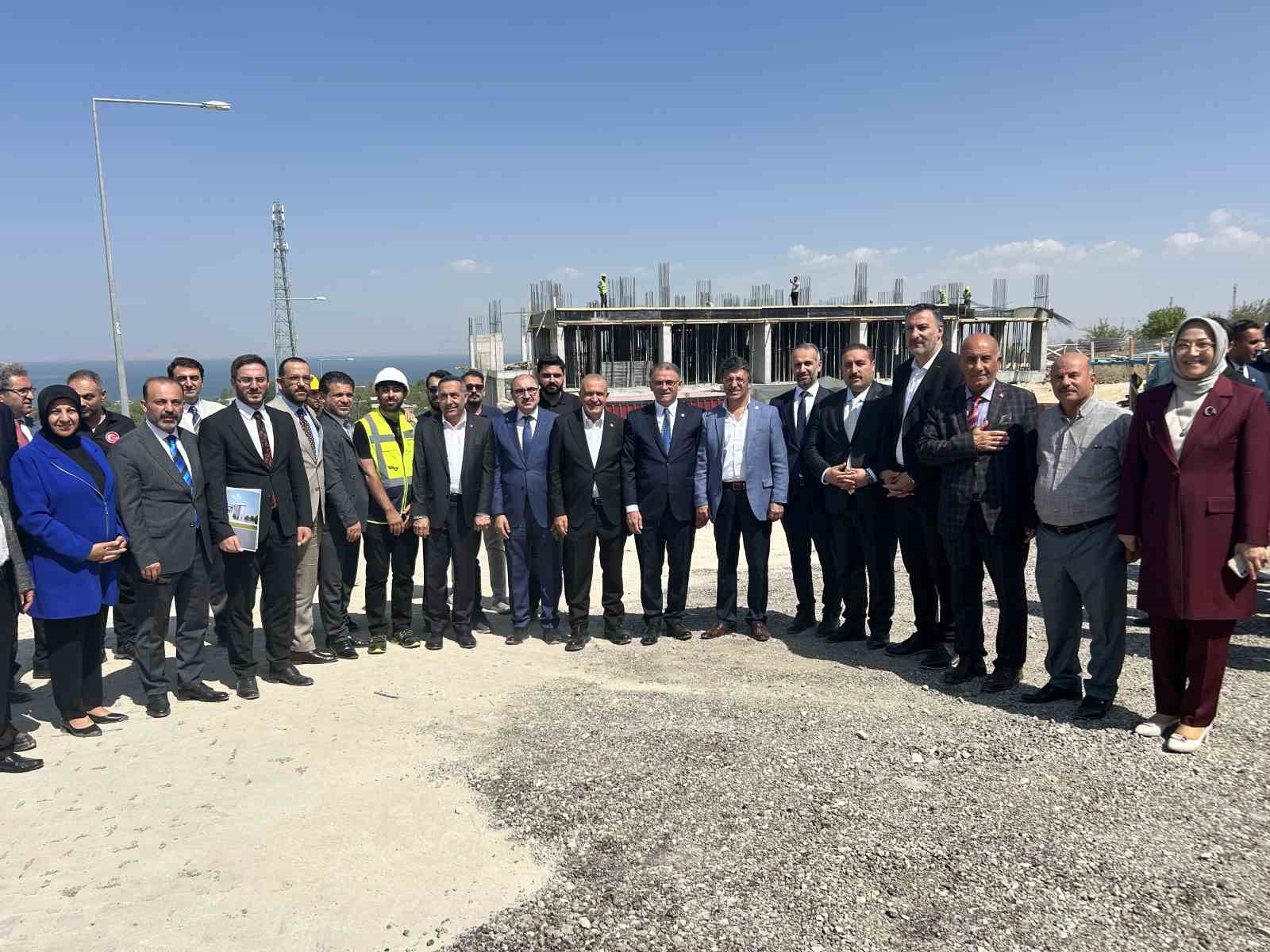 Van Valiliği binasının temeli atıldı