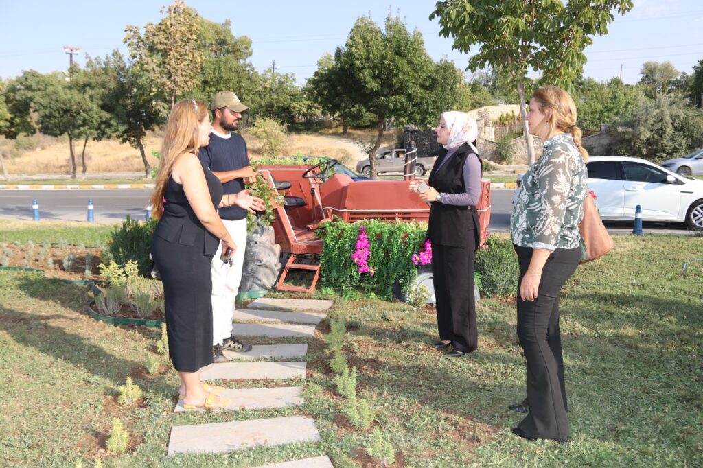 Edremit Belediyesi’nden sahil bandına yeni dokunuş